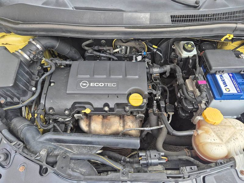OPEL CORSA  2012