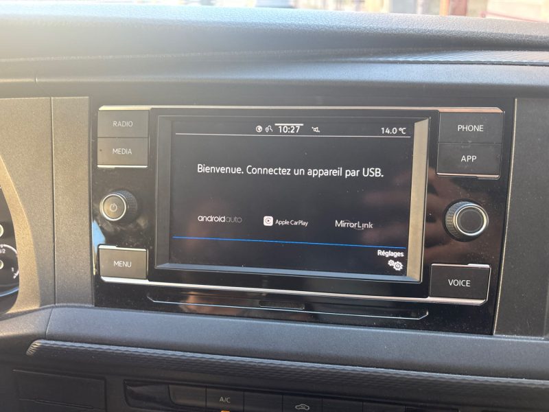 VOLKSWAGEN TRANSPORTER 2023