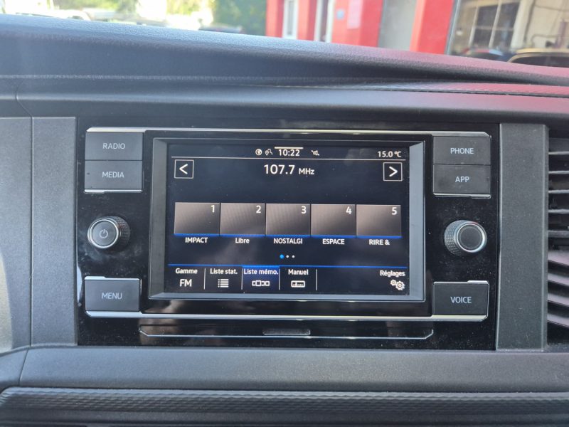 VOLKSWAGEN TRANSPORTER 2023