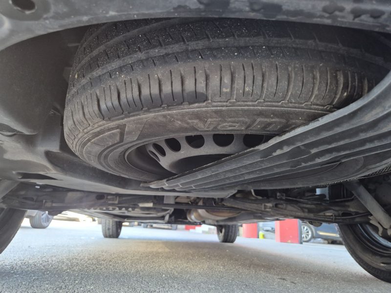 VOLKSWAGEN TRANSPORTER 2023