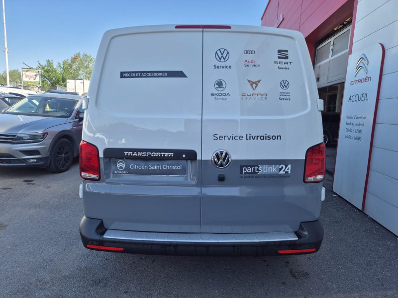 VOLKSWAGEN TRANSPORTER 2023
