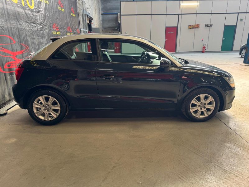 AUDI A1 1.6 TDI 90ch FAP Business line 