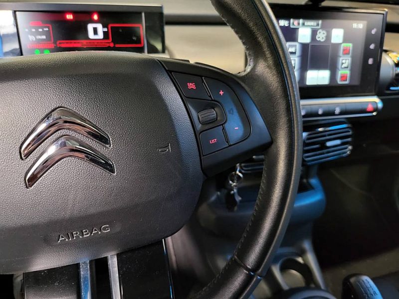 1.2 110 CH SHINE / TOIT PANORAMIQUE / 