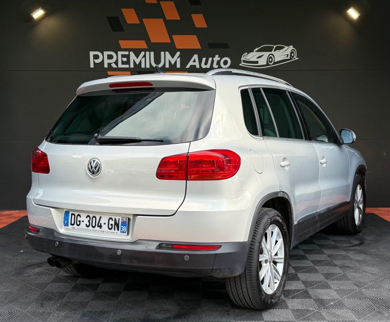 VOLKSWAGEN TIGUAN 2012