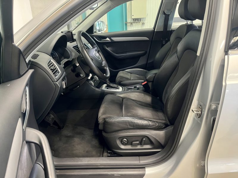 AUDI Q3 2.0 TDI 177ch Ambition Luxe Quattro S Tronic 7