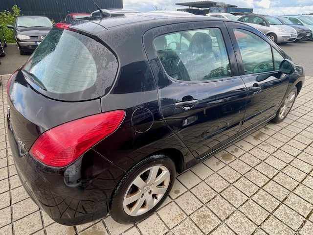 PEUGEOT 308 1.6 HDI 110CH PACK EXCLUSIVE