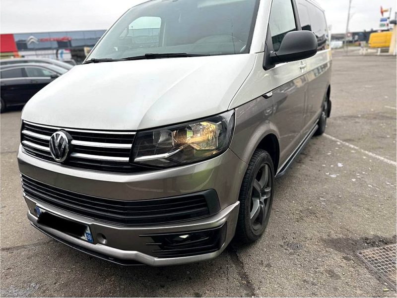 VOLKSWAGEN MULTIVAN 2016