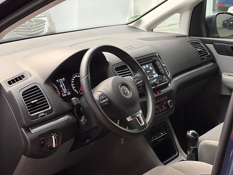 VOLKSWAGEN SHARAN 2.0 TDI 140CH CONFORTLINE