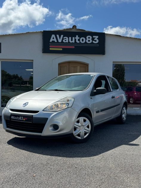 RENAULT  CLIO 3 Yahoo! 1.2 LEV 75CV / Distribution Neuve / CT OK / 68.000KM 