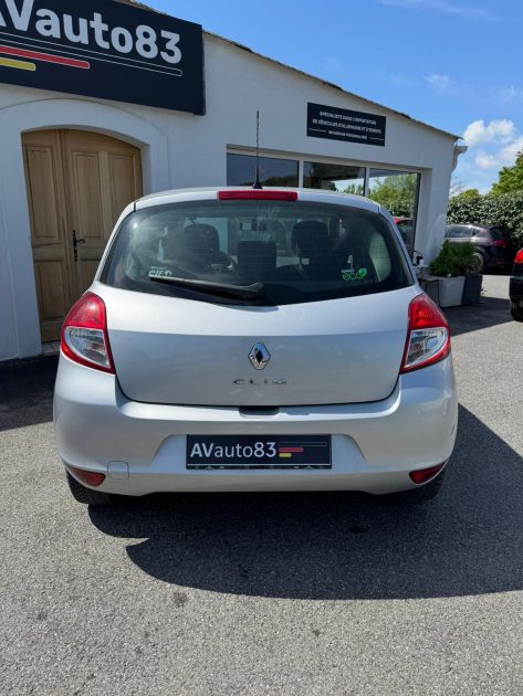 RENAULT  CLIO 3 Yahoo! 1.2 LEV 75CV / Distribution Neuve / CT OK / 68.000KM 
