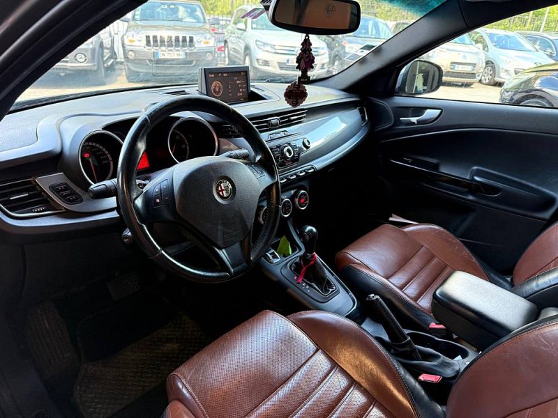 ALFA ROMEO GIULIETTA 2013