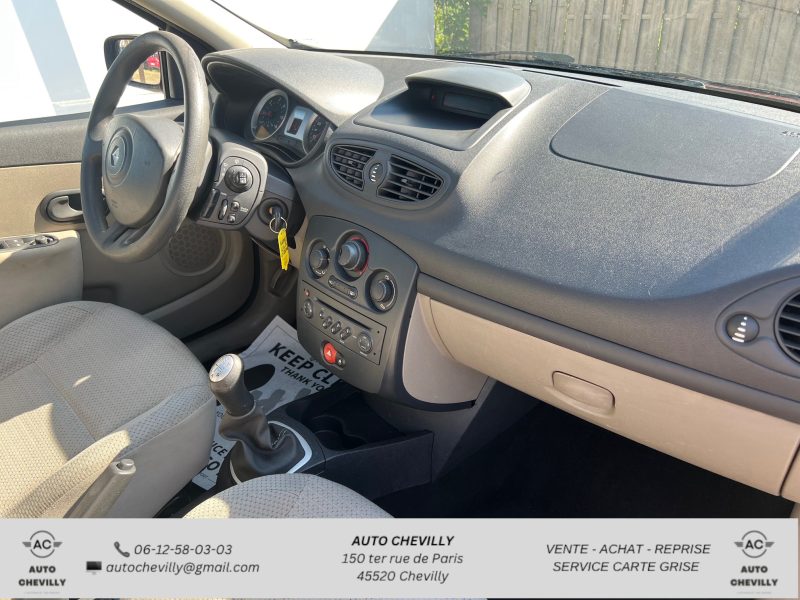 RENAULT CLIO 1.5 DCi 68 ch Toit Ouvrant/Clim 