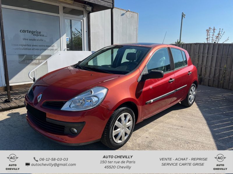 RENAULT CLIO 1.5 DCi 68 ch Toit Ouvrant/Clim 