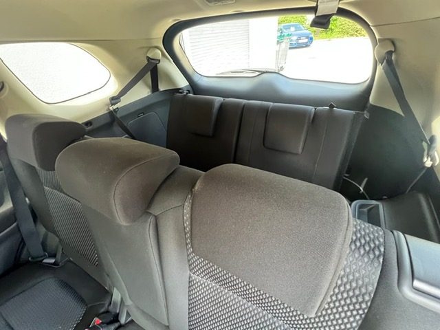 MITSUBISHI OUTLANDER 2016