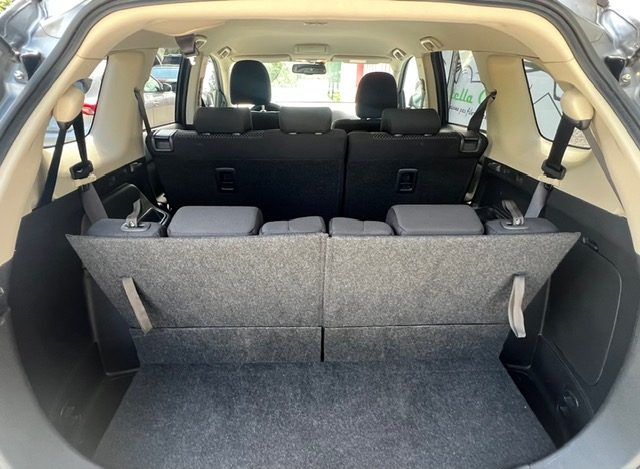 MITSUBISHI OUTLANDER 2016