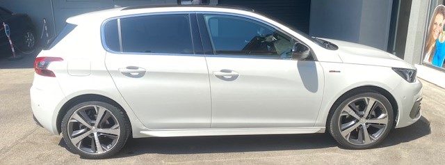 PEUGEOT 308 2018 GT-Line 130ch EAT8