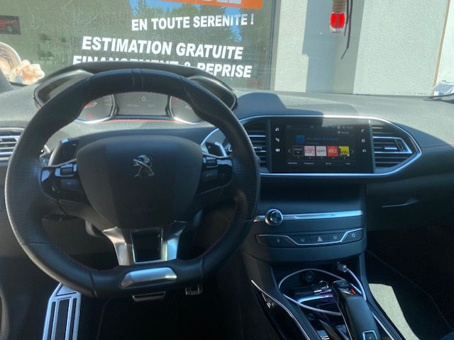 PEUGEOT 308 2018 GT-Line 130ch EAT8
