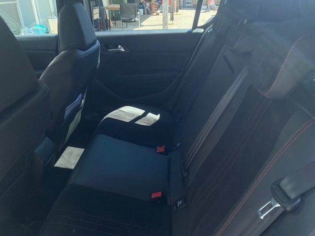 PEUGEOT 308 2018 GT-Line 130ch EAT8