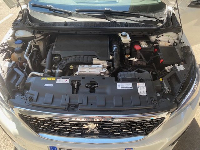 PEUGEOT 308 2018 GT-Line 130ch EAT8