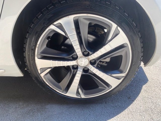 PEUGEOT 308 2018 GT-Line 130ch EAT8