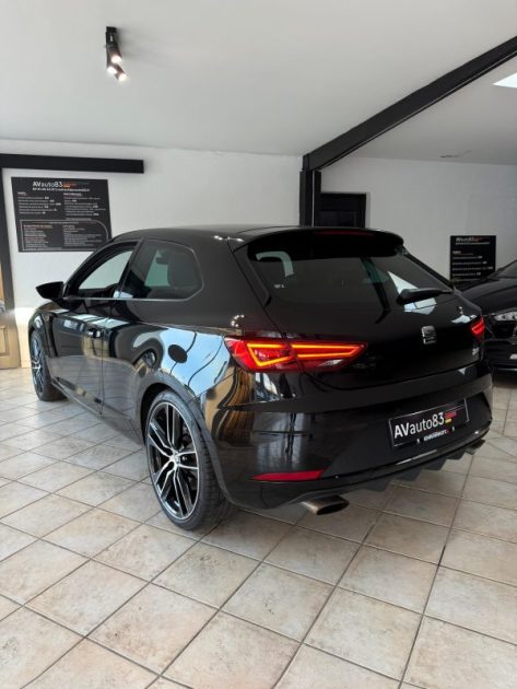 Seat Leon Cupra - 300ch - DSG6 - Carnet Complet  - 86.000 km - Garantie 1an - CT ok 