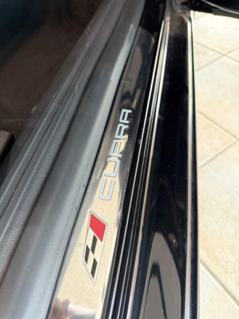 Seat Leon Cupra - 300ch - DSG6 - Carnet Complet  - 86.000 km - Garantie 1an - CT ok 