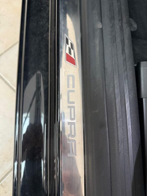 Seat Leon Cupra - 300ch - DSG6 - Carnet Complet  - 86.000 km - Garantie 1an - CT ok 