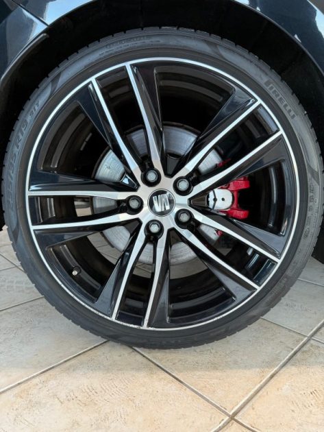 Seat Leon Cupra - 300ch - DSG6 - Carnet Complet  - 86.000 km - Garantie 1an - CT ok 