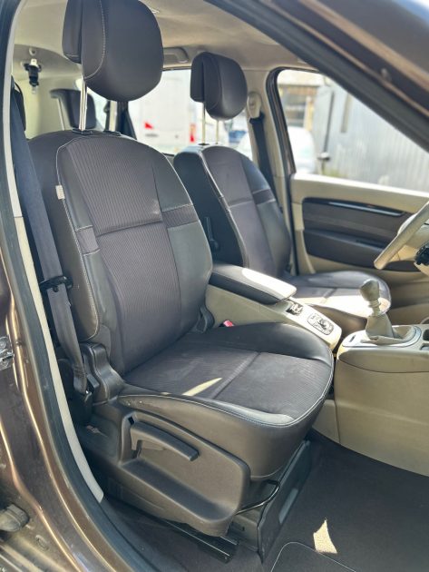 RENAULT MEGANE SCENIC 2009