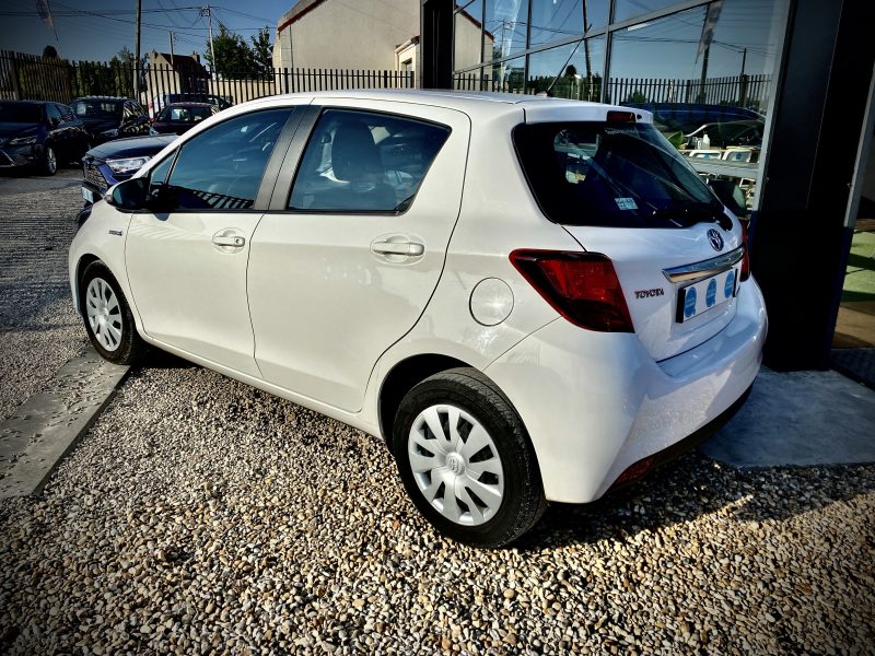 TOYOTA YARIS HSD DYNAMIC 04/2015
