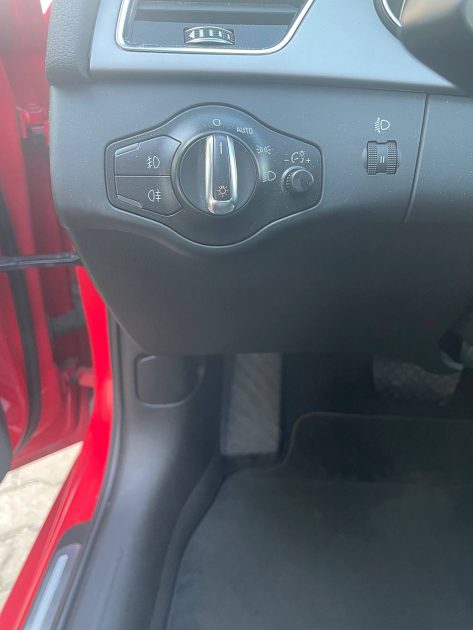 AUDI A4 GARANTIE 12 MOIS 2012