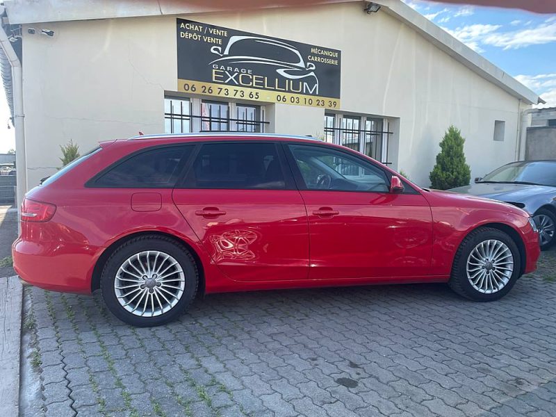 AUDI A4 GARANTIE 12 MOIS 2012