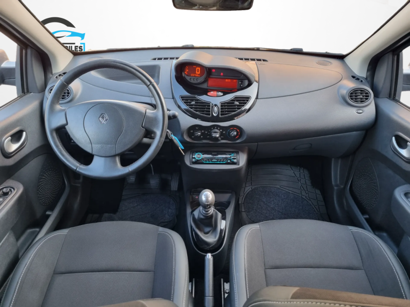 RENAULT TWINGO II 2011