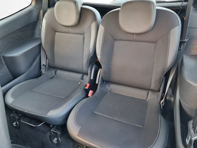 RENAULT TWINGO II 2011