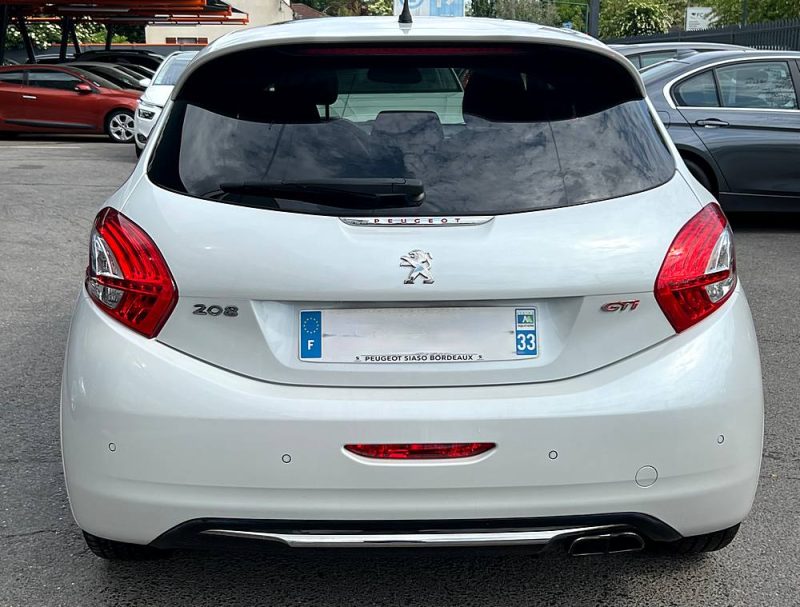PEUGEOT 208 GTI 1.6 THP 200 Cv 1ERE MAIN / GPS TOIT PANORAMIQUE 47 700 Kms CritAir1 - GARANTIE 1 AN