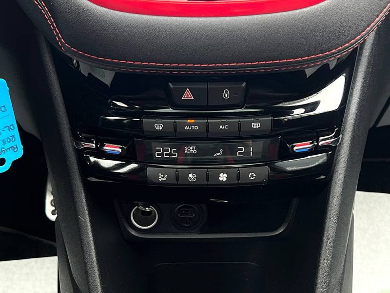 PEUGEOT 208 GTI 1.6 THP 200 Cv 1ERE MAIN / GPS TOIT PANORAMIQUE 47 700 Kms CritAir1 - GARANTIE 1 AN