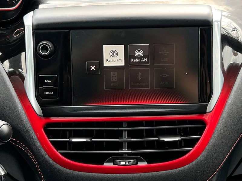 PEUGEOT 208 GTI 1.6 THP 200 Cv 1ERE MAIN / GPS TOIT PANORAMIQUE 47 700 Kms CritAir1 - GARANTIE 1 AN