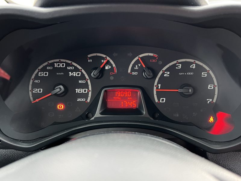 FORD KA FORD MUSTANG GT COUPE 5.0 V8 421 Cv 1ERE MAIN ORIGINE FRANCE APPLE CARPLAY & ANDROID - GARAN