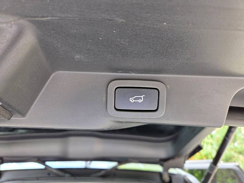 Range Rover sport ll autobiography sdv6  (Moteur neuf)