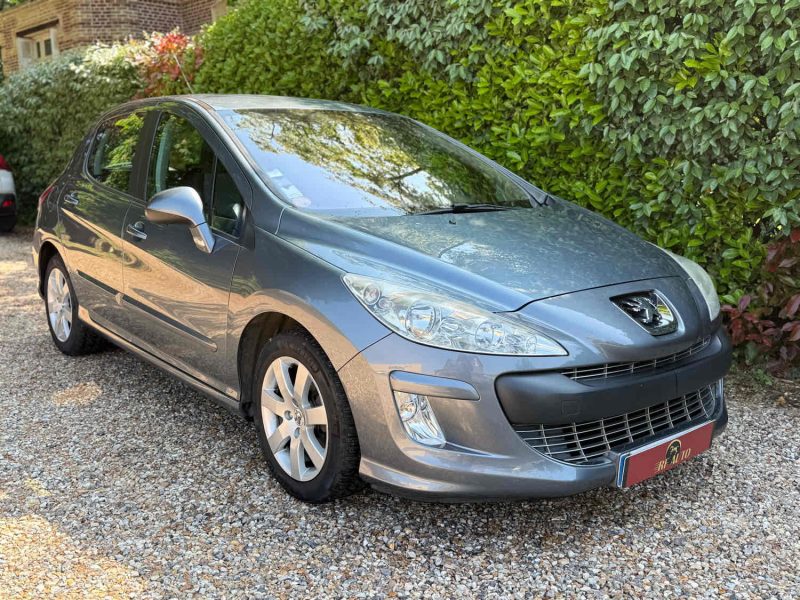 PEUGEOT 308 2009