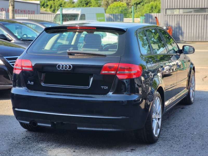 AUDI A3 2012