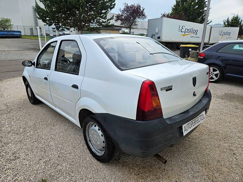 DACIA LOGAN 2006