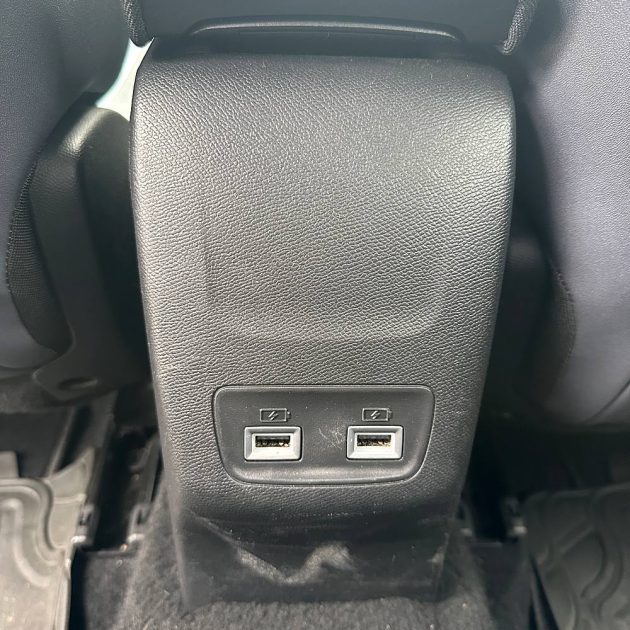 PEUGEOT 2008 1.5 BLUE HDI 130 cv Allure 