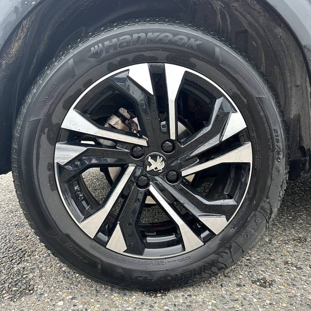 PEUGEOT 2008 1.5 BLUE HDI 130 cv Allure 