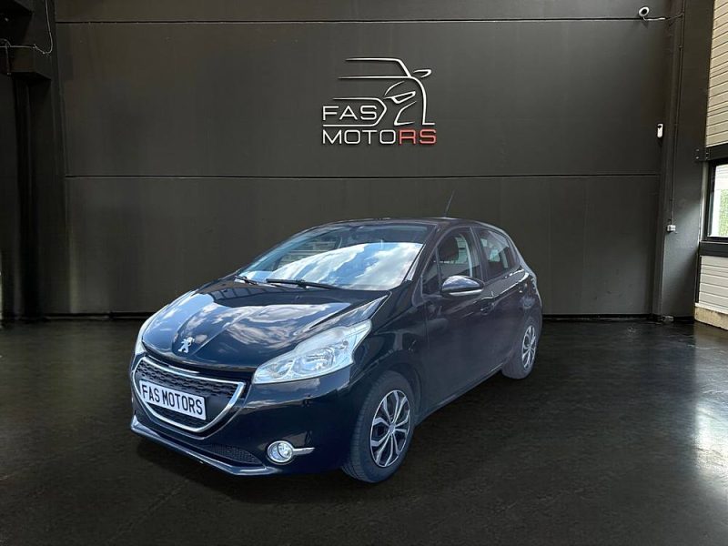 PEUGEOT 208 - 1.2 VTI 82 ACTIVE 5P - GARANTIE