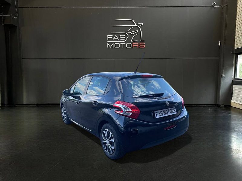 PEUGEOT 208 - 1.2 VTI 82 ACTIVE 5P - GARANTIE