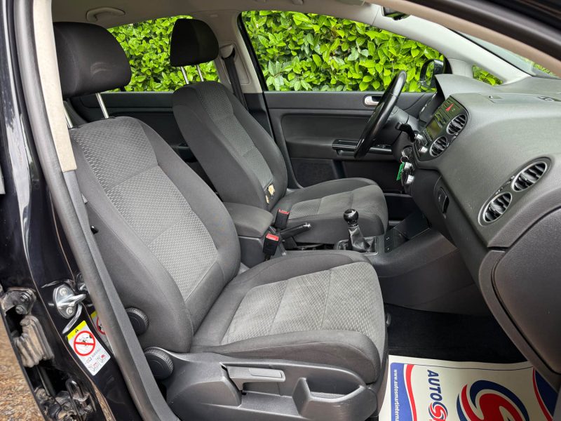 VOLKSWAGEN GOLF PLUS 2010