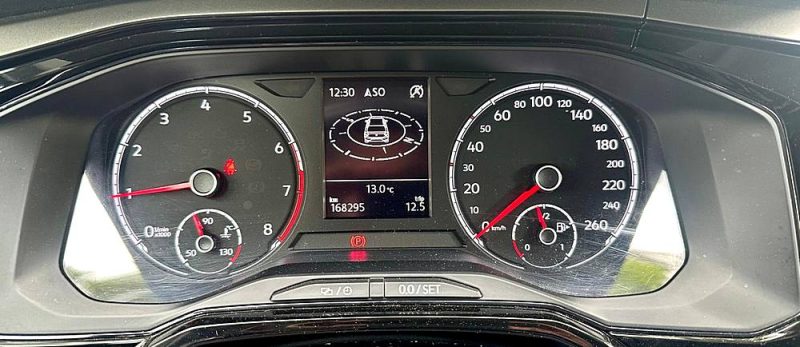 VOLKSWAGEN POLO VI 1.0 TSI 95 CONFORTLINE **1ère MAIN**