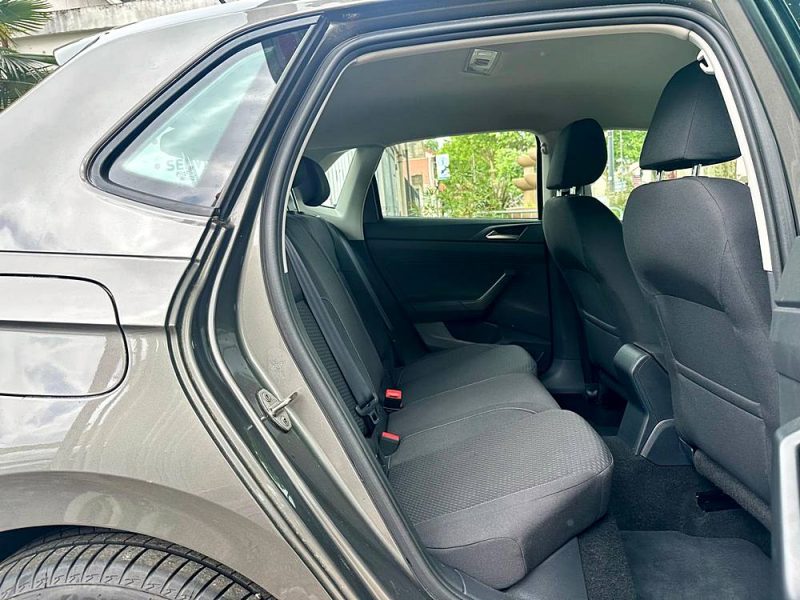 VOLKSWAGEN POLO VI 1.0 TSI 95 CONFORTLINE **1ère MAIN**