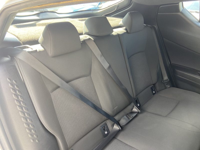 TOYOTA C-HR HYBRID DYNAMIC